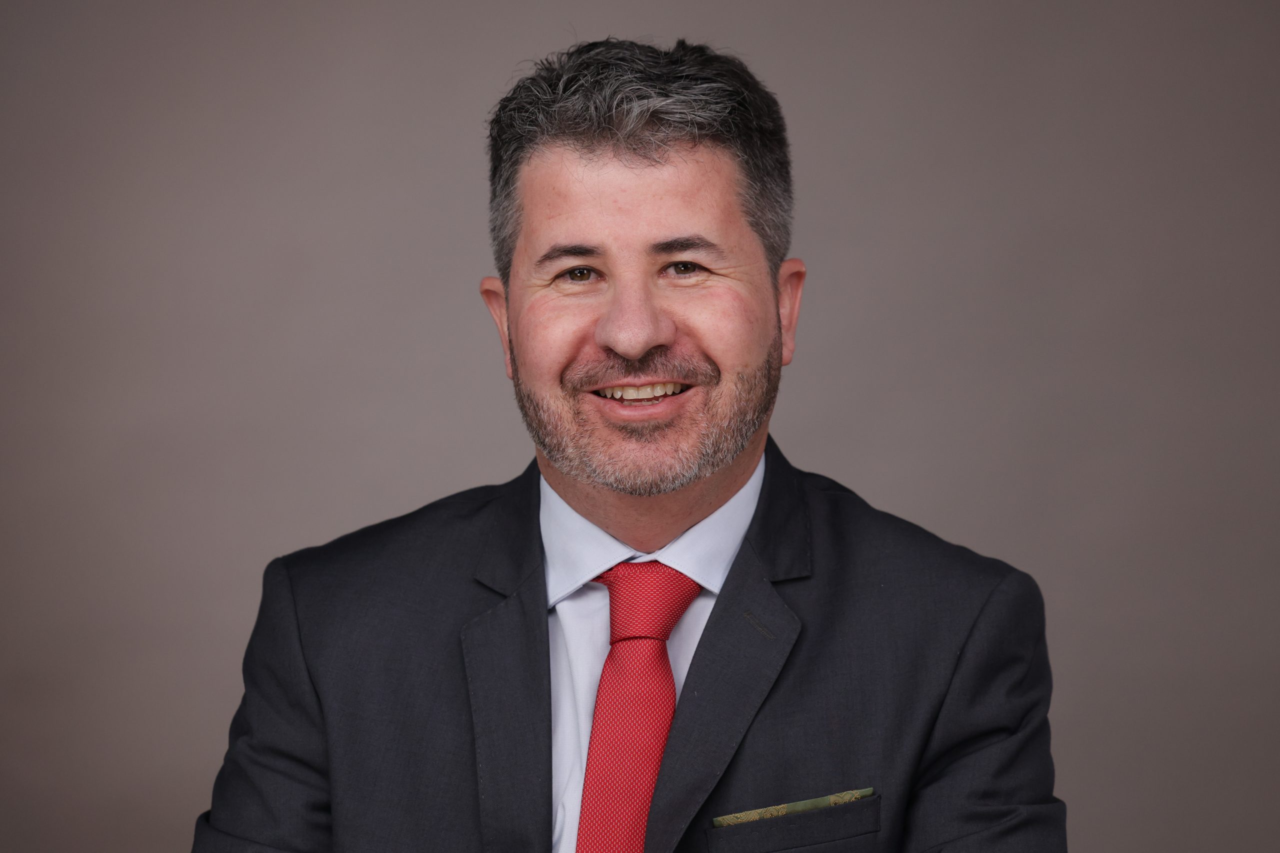 Retrato do advogado Maurício Orlandini Brunetta Giacomelli