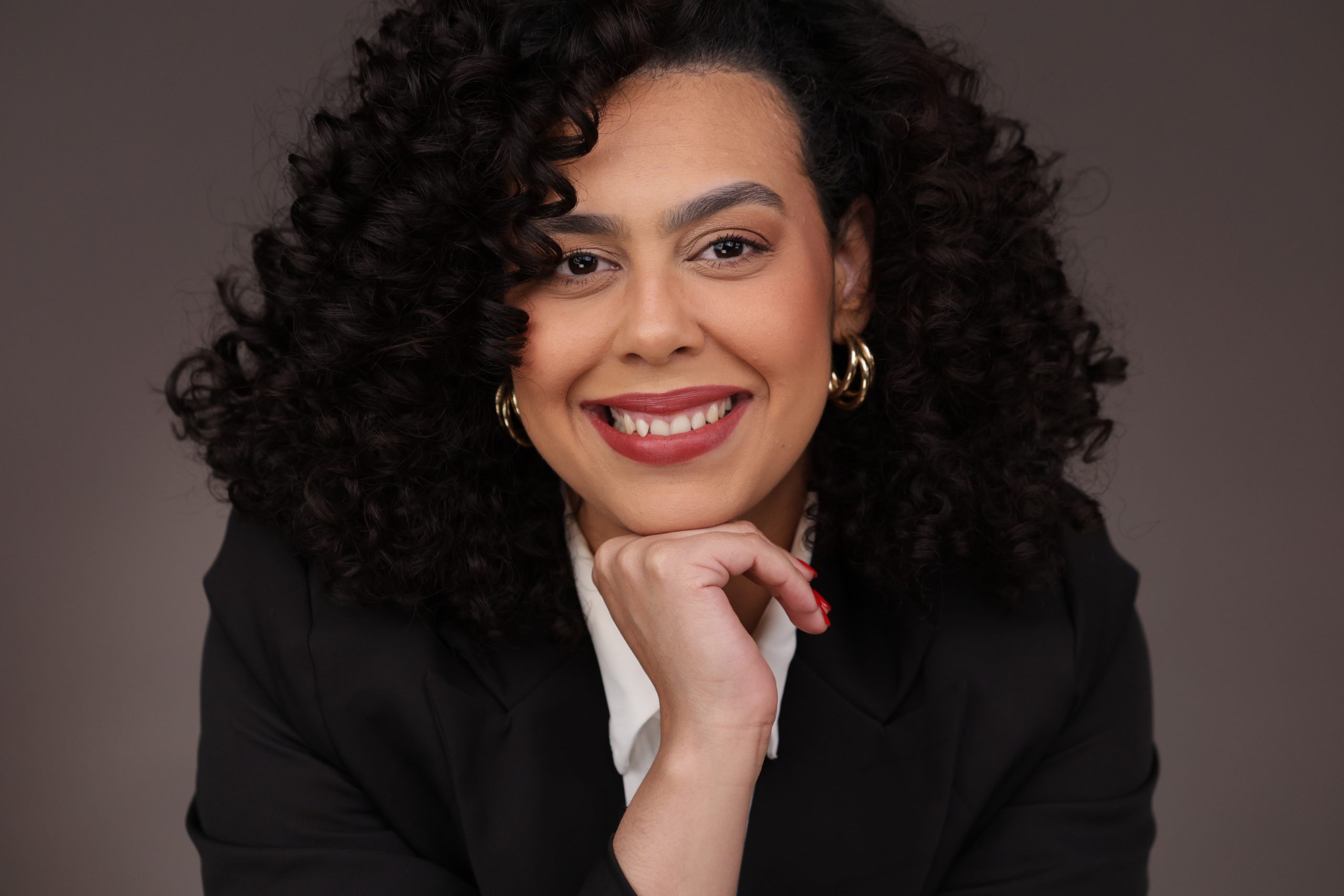 Retrato da advogada Juliana Martins de Campos Pioli