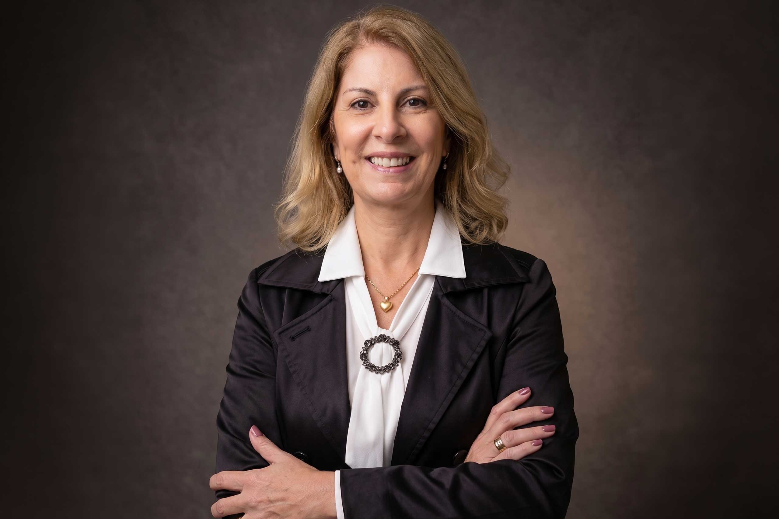 Retrato da advogada Larissa de Oliveira Soares Vieira